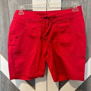 B056. Quechua Sz Xs pink shorts.